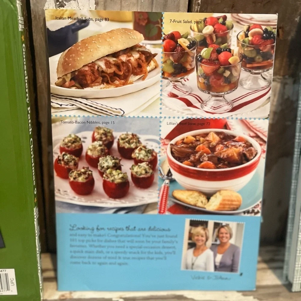 Gooseberry Patch (Christmas) Cookbooks-3